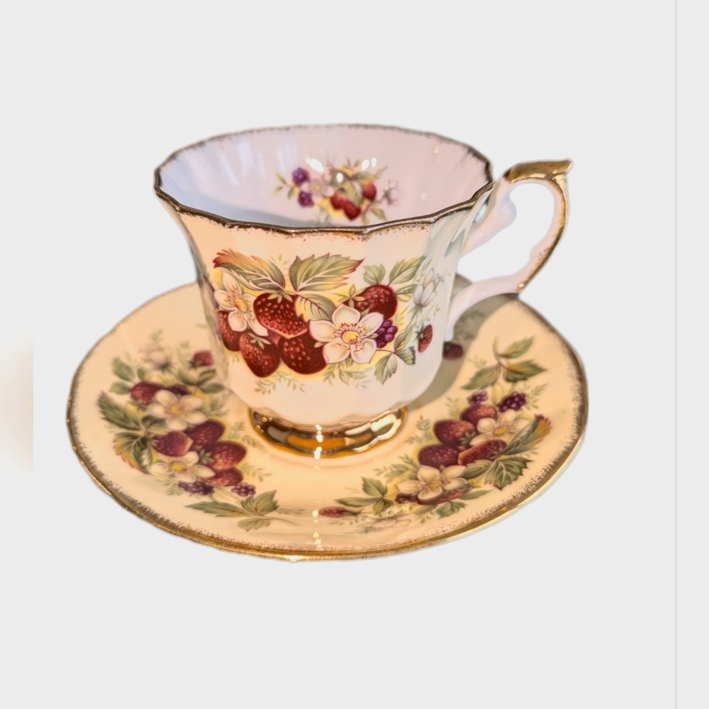Staffordshire Elizabethan Strawberries Tea Cup